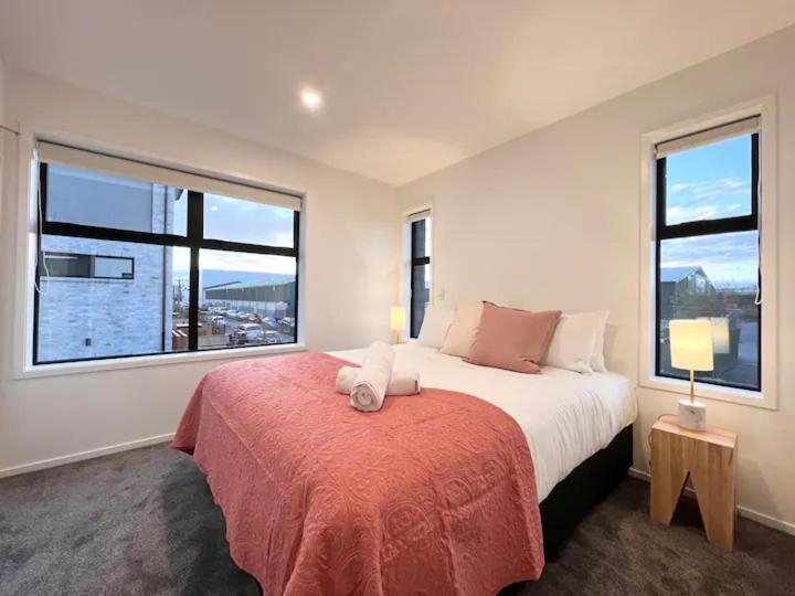 Christchurch Cbd Luxury Townhouse Exterior photo